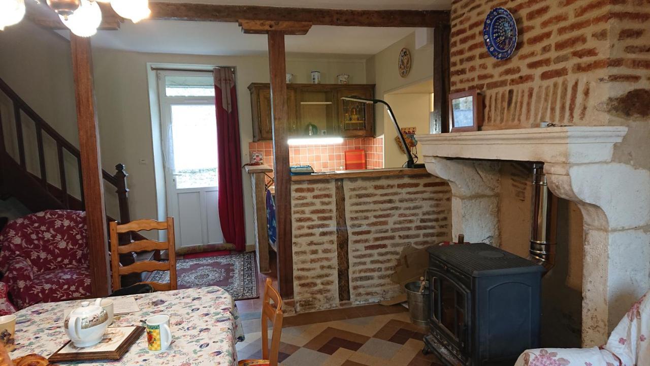 Le Gite Du Herisson, Gite De Charme Et De Confort Le Menoux Exteriér fotografie